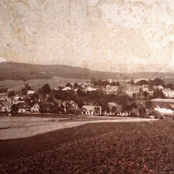 pohled na Svratku z Tábora, cca 1900